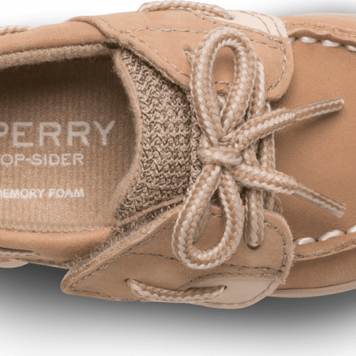 bluefish crib junior boat shoe littlekid linen oat 5