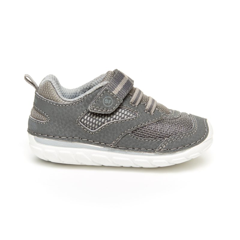 soft motion adrian sneaker littlekid grey 1