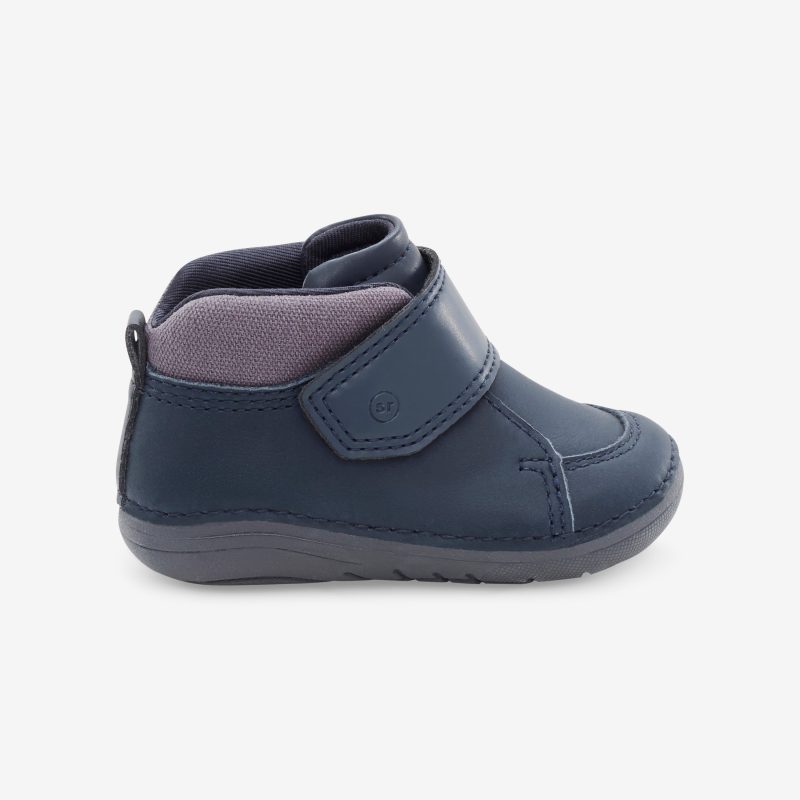 soft motion mateo boot littlekid navy 1